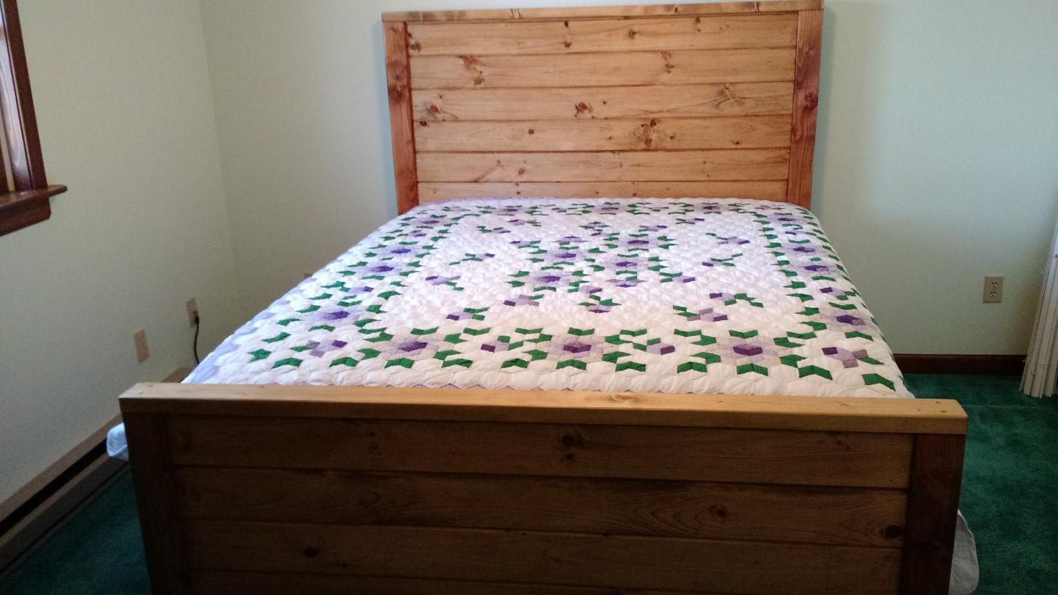 Bed2.jpg