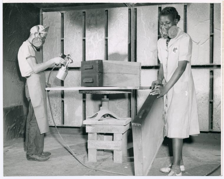boy and girl finishing.jpg
