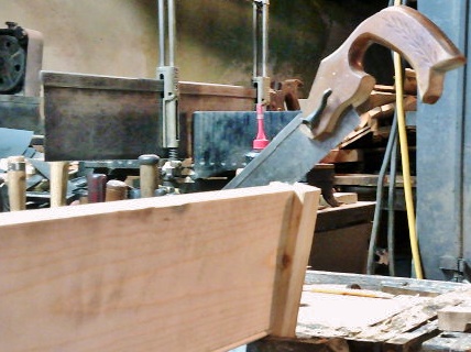 58e1560605b50_sawwork.JPG.63a1ea949cd952ad46eb9ea6d089de7f.JPG