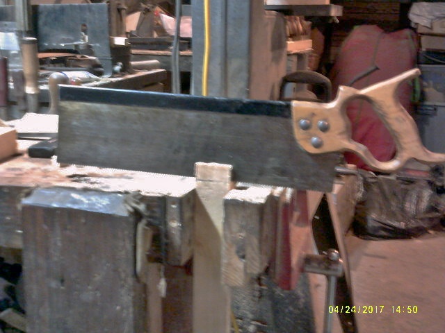 backsaw.JPG.e4b9bd82a869b1dd0acc5af7172c6533.JPG