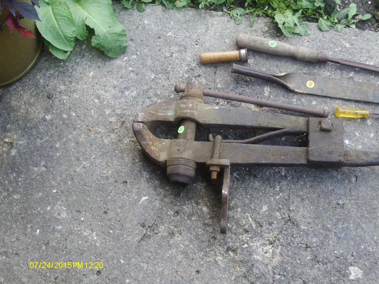 5913e53cbeeb0_benchvise.thumb.JPG.da66fa6ae61991768ff0160b6c836e37.JPG