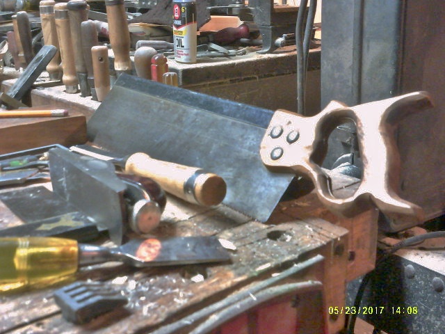 59249fbf14681_tools2.JPG.fd64bf83a5e0d0aa3b5b420521b430b9.JPG