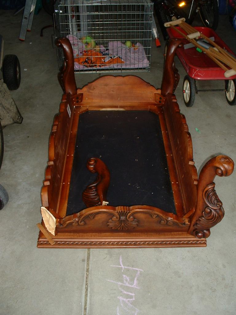 5925be078cdf3_coffeetable.thumb.JPG.ab0357b9e271203f0ee7274b083836e0.JPG