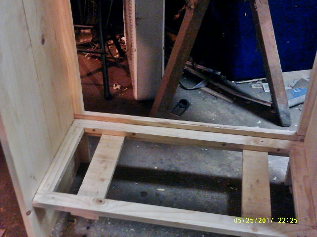5927b6952ec74_bottomdetails.JPG.819c12bc78f7a1ca0d3369a0bcde26ec.JPG