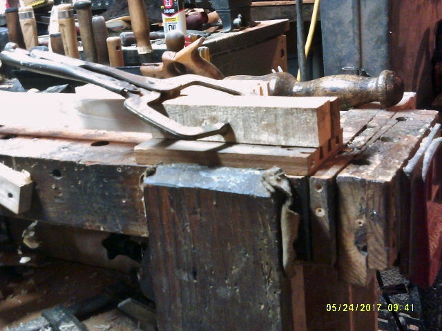 clamp.JPG.53bdbf5e8e9fad32722d15b983fd68aa.JPG