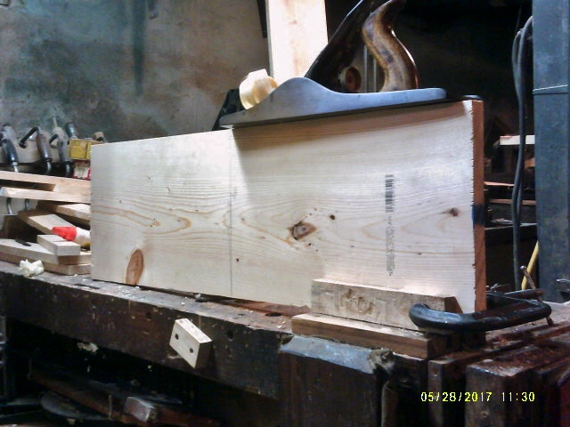 jointer.JPG.7945b79c17b1ee3f8fb5de4d8da53969.JPG