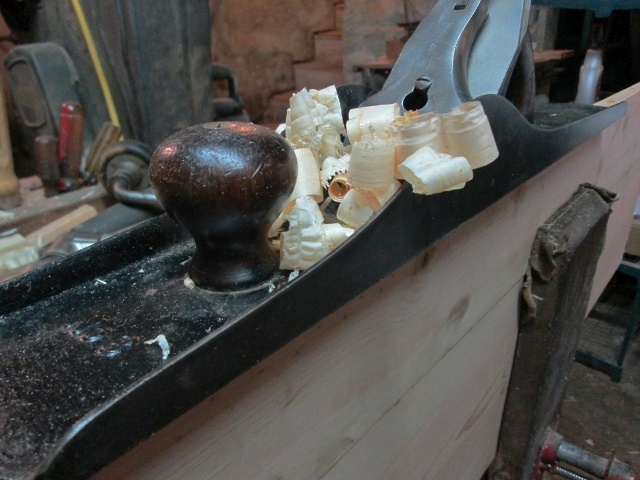 594b0513770ac_jointershavings.jpg.be7b622a91fde198a5ffe396cbf28ff1.jpg