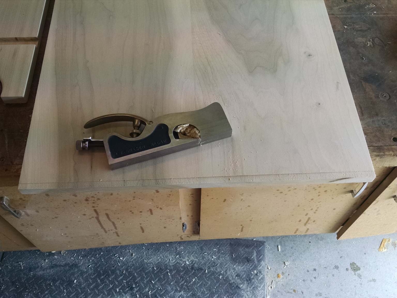 poplar vanity (7).jpg