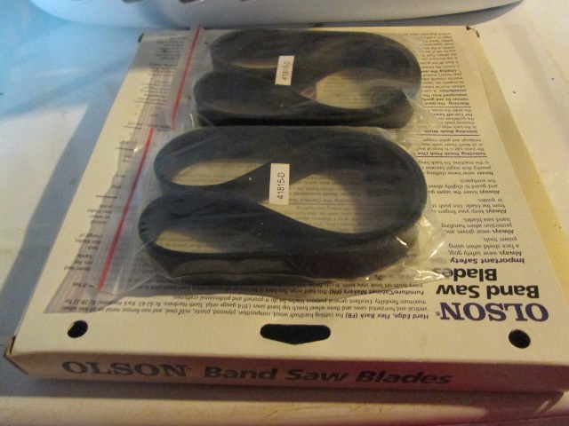 598fe951b657e_tiresandblade.jpg.db237419191201a8959108d345fadfa7.jpg