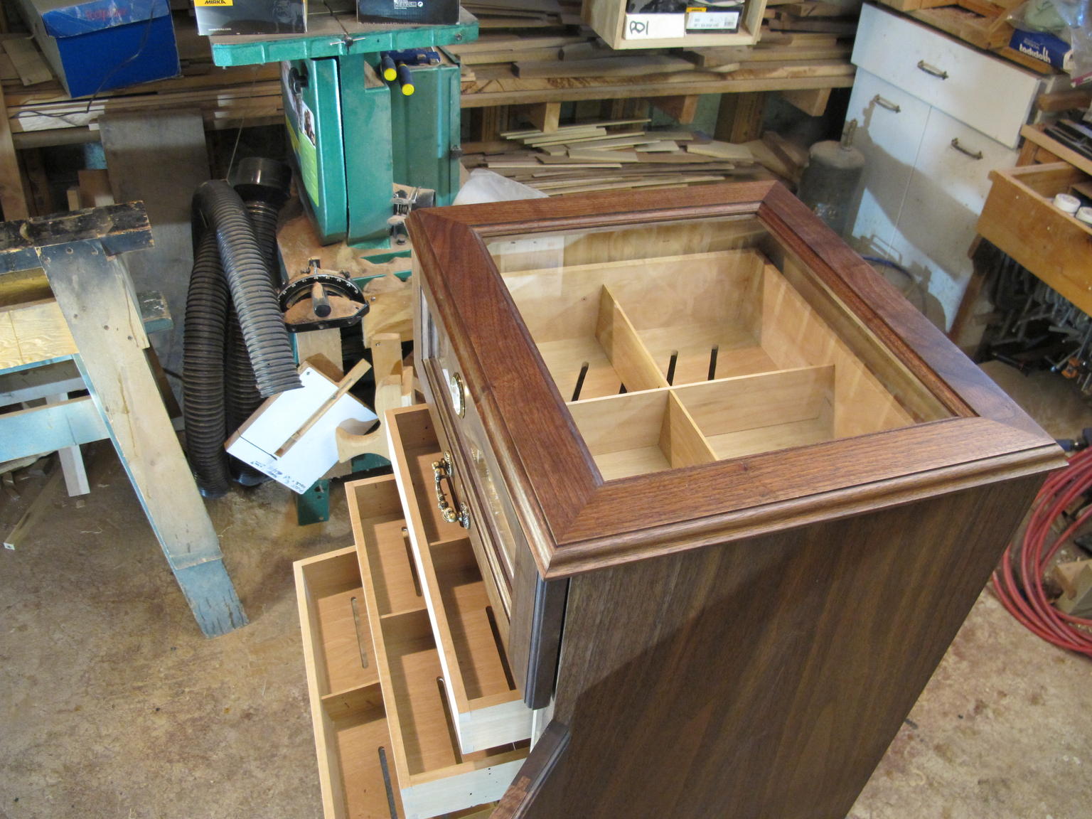 59b60d26c29dc_glasstop.thumb.JPG.6f55e1f4864c02ecb68e929419f8a2ea.JPG