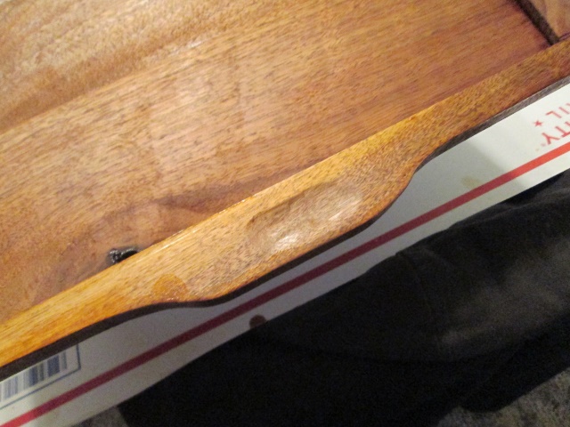 59b872aa8c0b8_fingerrest.jpg.c24b196d31305eae45e2b20708ea6aae.jpg