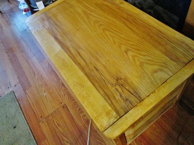 Blanket Chest in Maple