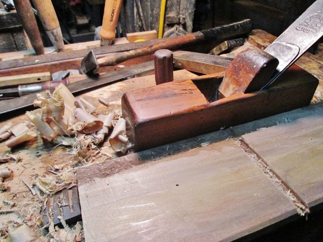 shavings.jpg.b13632ee4a88d7cea03c0a2ee5c84302.jpg