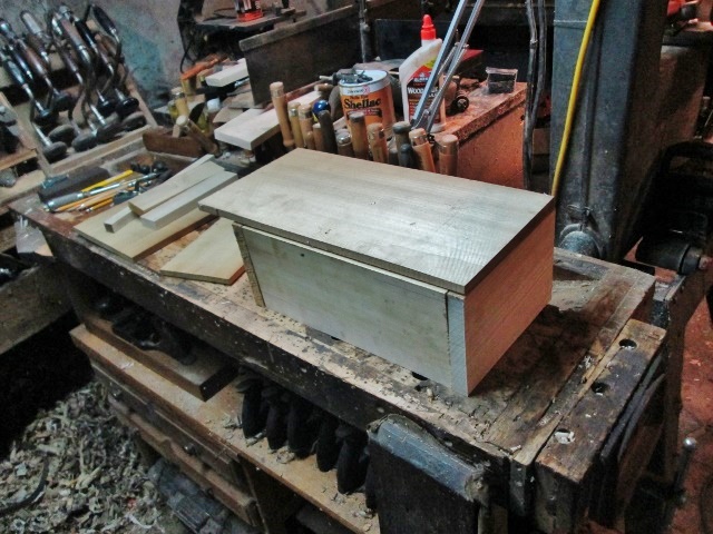 59fa4e2c71e48_boxstartup.jpg.9ccc4662be873762de4a6b77c70ee073.jpg