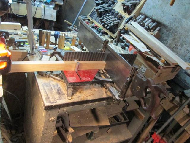 5a497a695c977_mitresaw.jpg.88c9c7097294659f88b710cc42af5d0f.jpg