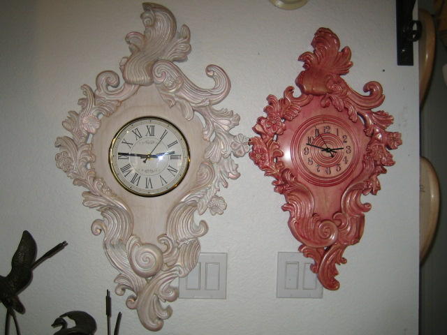 clocks with curls