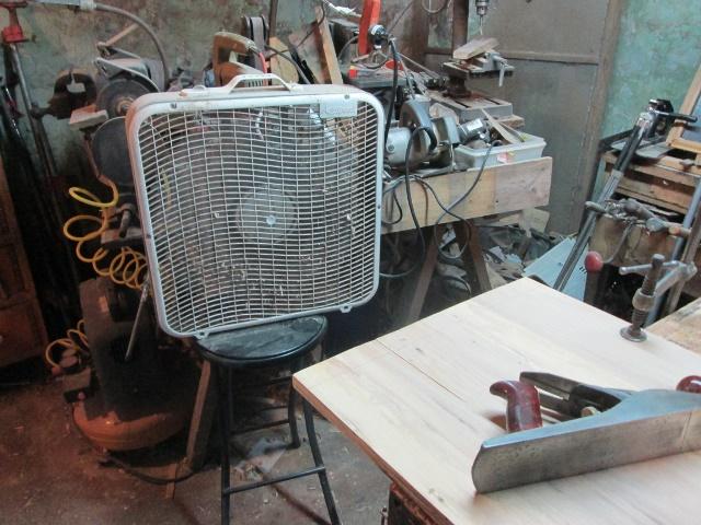 fan.jpg.053f2fd4141d8fa52242b600bb5c3fd7.jpg