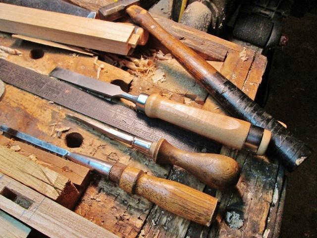 tools.jpg.88dd0ca1901380888ed9dce440d01cf8.jpg