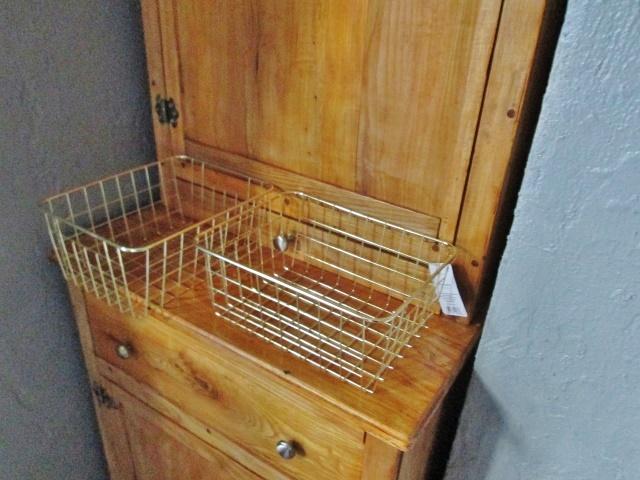5a83264e29fc3_Baskets2.jpg.9b70ecb4592bc76fde143c59bc59af55.jpg