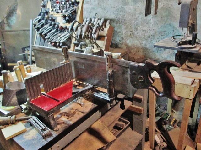5a8ba34bf3685_mitresaw.jpg.cfa23f05f45eaa9ce63db956c37e545c.jpg