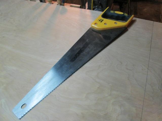 Handsaw.jpg.30f2d0e5751a012f4e991890d56679d9.jpg