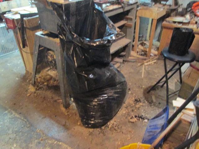 5ac943beba685_trashbag.jpg.24724eababac27440455511a01c62640.jpg