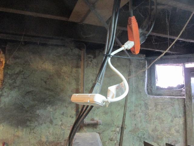 5ac946bd8643e_cabletied.jpg.b1bf450c7eb11a3ff67b6aa60b825789.jpg