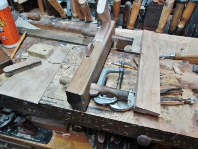 5ad6684250908_glueup.jpg.062785d802e495a33b5e8931afb0e309.jpg