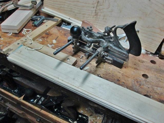 1301250272_beadcutter.jpg.b7bb6948a36806b79d53ca9c3fe824ec.jpg