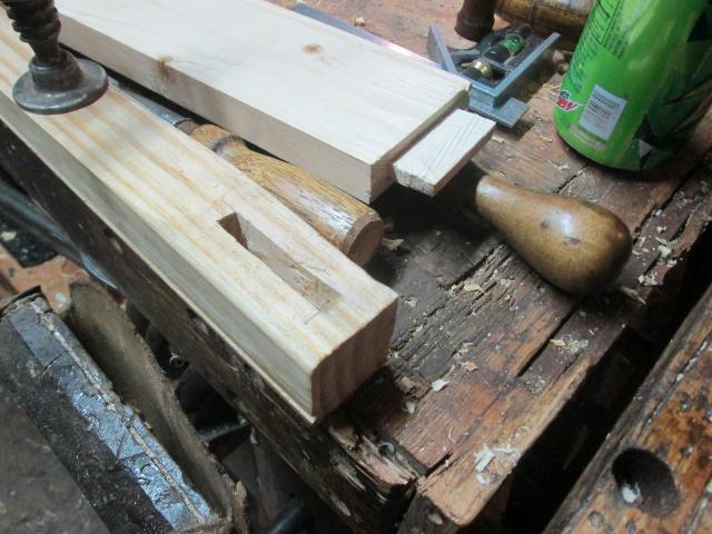 mortise.jpg.56fb71b8a15a5e7fb238cb809cc3eefc.jpg