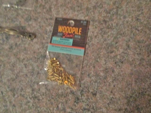 screws.jpg.19de687964573d3165d2da21c51e8d67.jpg