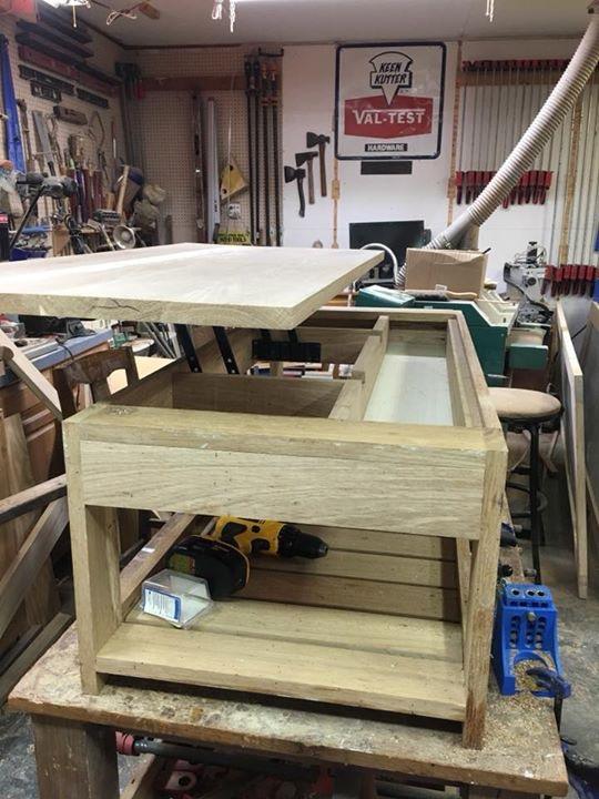 197899525_OakLiftTopTable.JPG.7012e86ecf5ec7fdaa8d2892b855b347.JPG