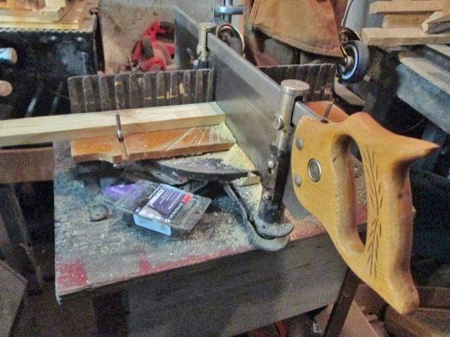 534623348_mitresaw.jpg.ab7e612d9d1c92d2b5a44893abf37a4a.jpg