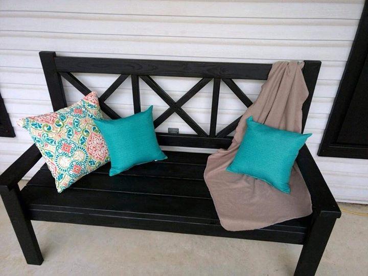 Bench.JPG.3e395ea6c3ee36d4d4c82bd6c3abb12f.JPG