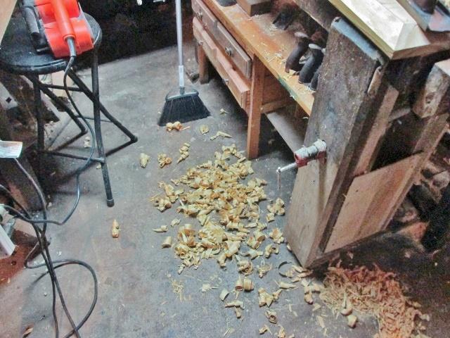 messy.jpg.982073ceb53fbeb6f2460fd5cbb27981.jpg