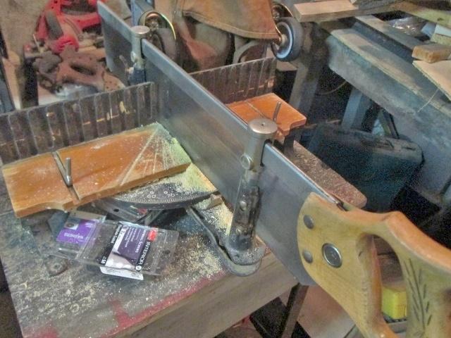 mitersaw.jpg.4e672dd50965e8eba668f9977d5fc7b7.jpg