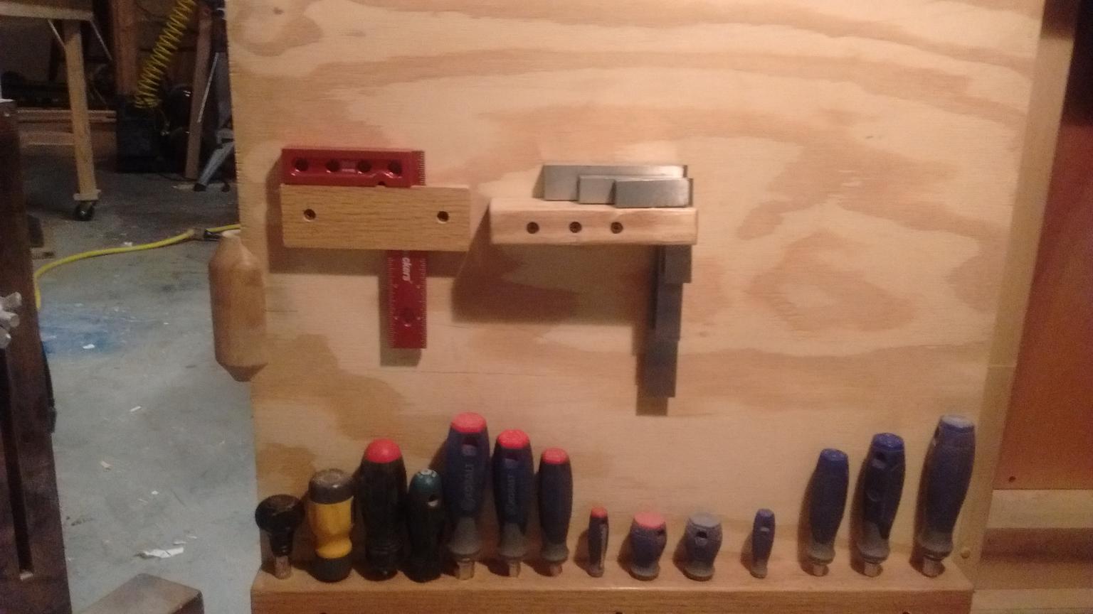 toolholder4.jpg.c07aac225e234d9211486cbc326dfac2.jpg