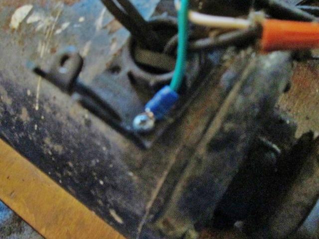 219402204_groundlug.jpg.7a4f934c90407e38bfcd2696182c346d.jpg