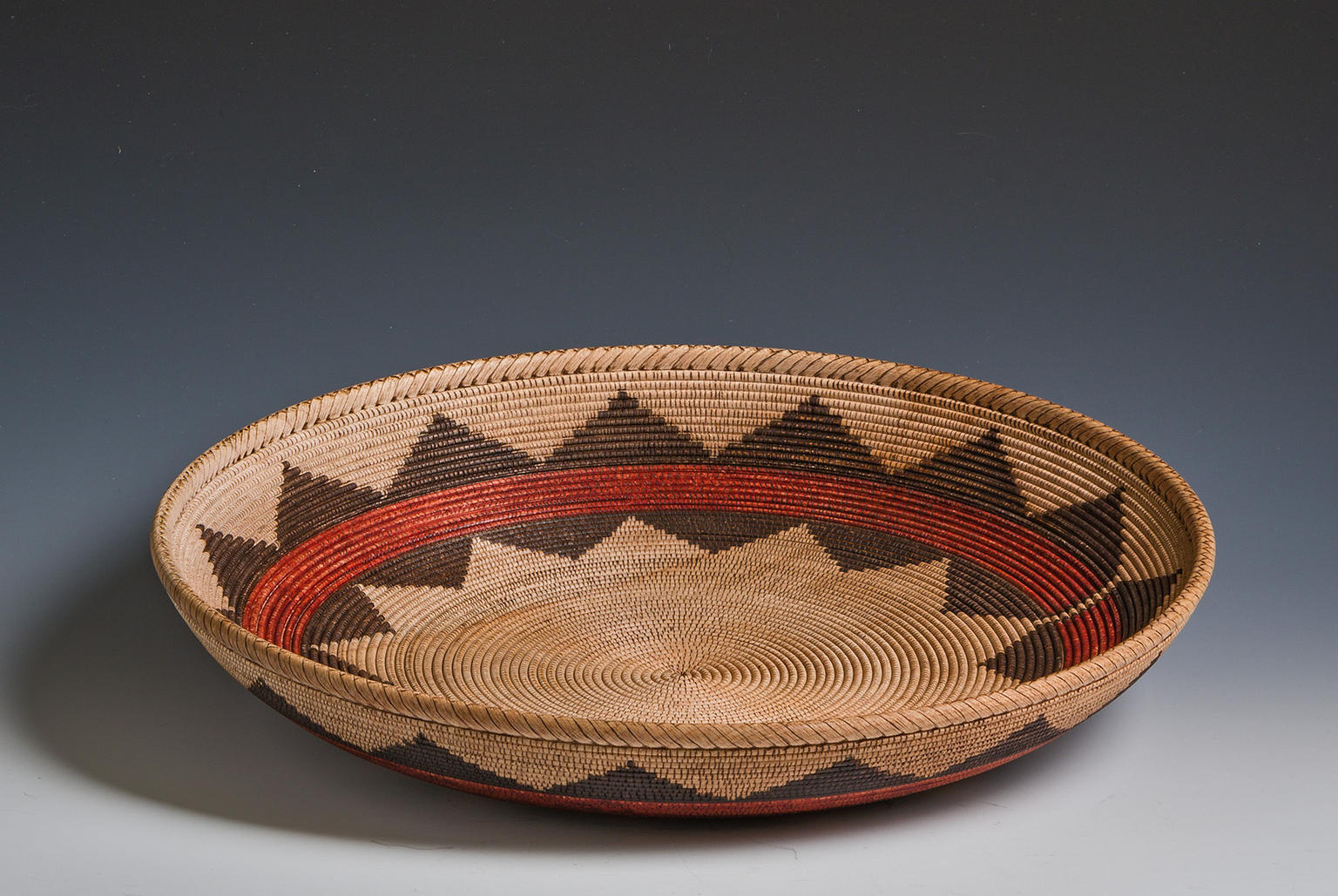 Navajo Wedding Basket Illusïon