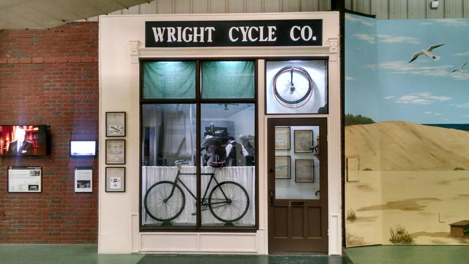 March Airfield Museum (21).jpg