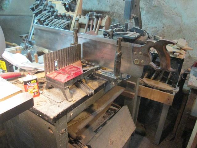 mitersaw.jpg.f90dd803207ebd4b0bf0c65a586e1eec.jpg