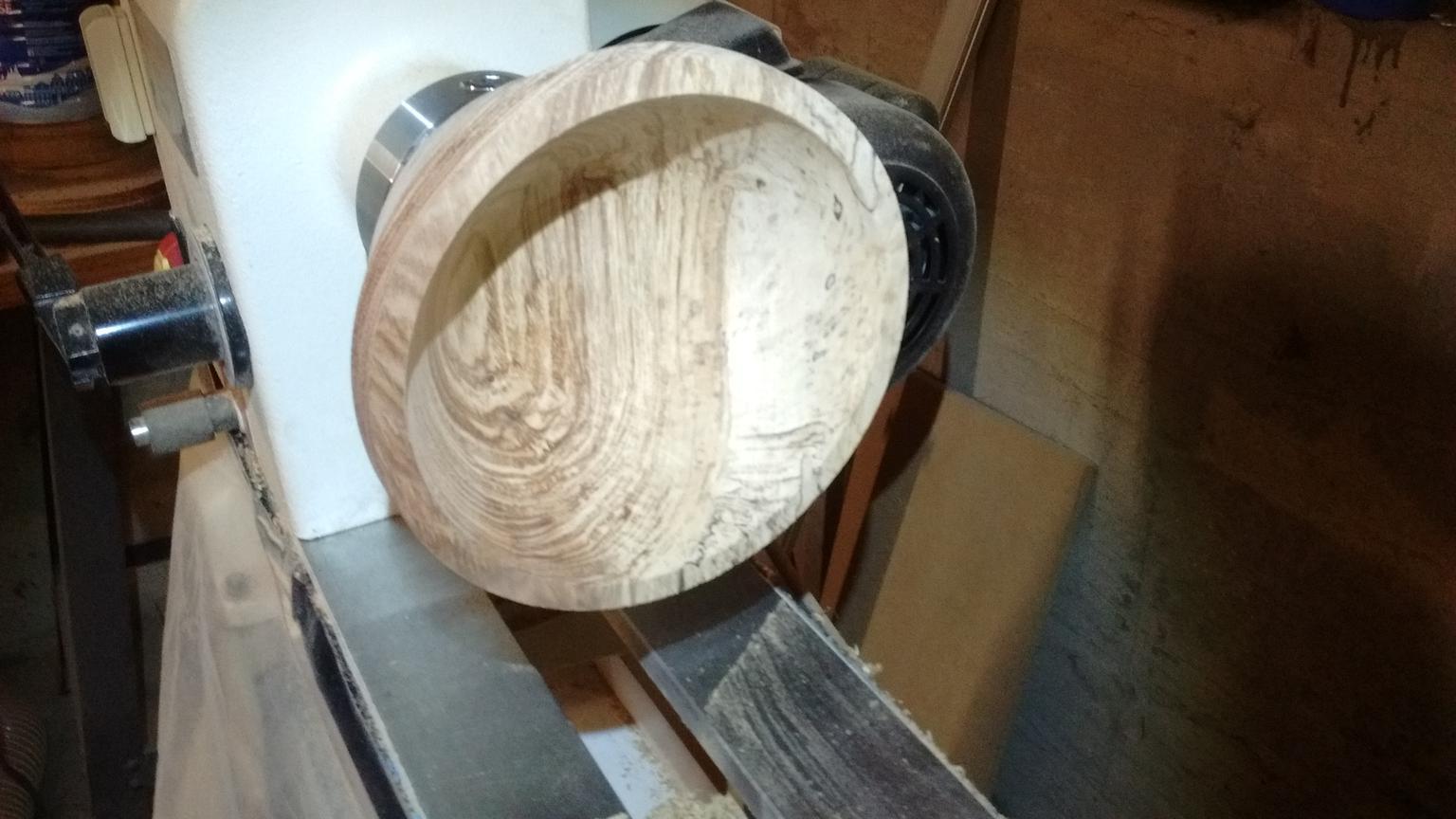 599194205_spaltedbowl3.jpg.c7fa0a73f8bf60650d5877190a4d4952.jpg.5f7687569cef0f38c71787b2870f2436.jpg