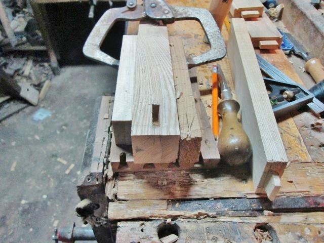 mortise.jpg.82c37cde87e91348b2d5ba242356fc5d.jpg