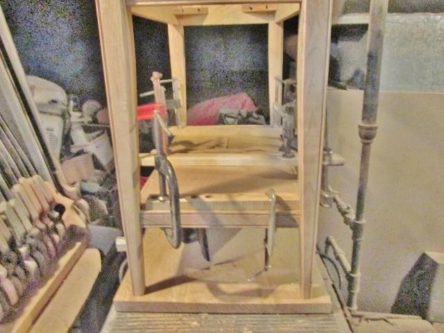 shelf.jpg.dd4d9a5eab4dfb40800e375a411b39c5.jpg