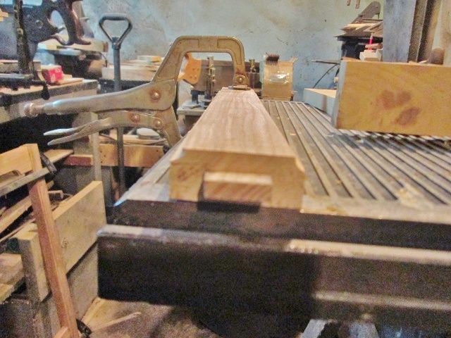 1254598233_stretcherdetails.jpg.14bd0a625e2a16ce0665201e3afaea44.jpg