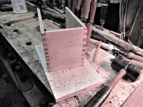 1320855977_AshBox2lastcornerdryfit.JPG.f43ce2af76709206120f3e8d5ecd2cc2.JPG