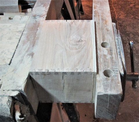1433351239_AshBox2bottomclampedup.JPG.23f61242205edb30734328a390413d14.JPG