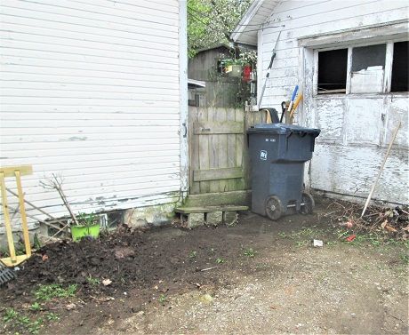 742064344_BackPorchProjectcleanedout.JPG.a53ea76981321be5cd4e51db46e4fe99.JPG