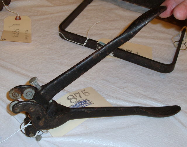 875a.jpg
