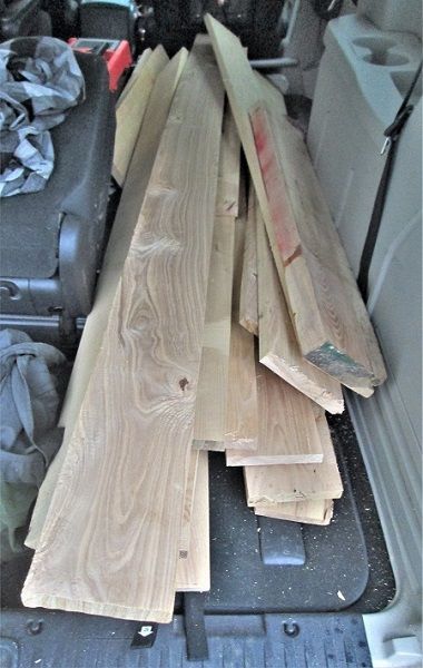 1293658680_Lumberstash1.JPG.be366c4c4771dae7a17f9fce9c81e9b3.JPG